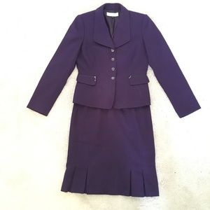 Plum Purple Tahari Skirt Suit Size 4